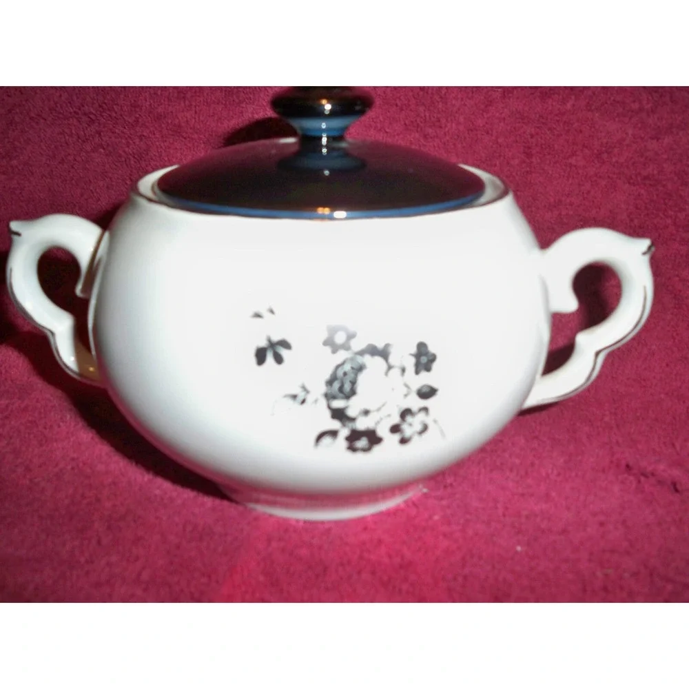 Cream Sugar Set w/Lid White Black inside scalloped handles platinum trim flowers